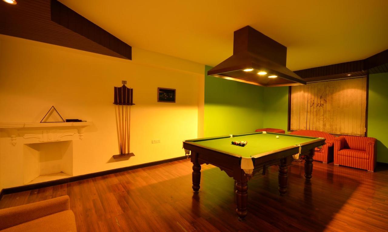 Shervani Hilltop Resort Nainital Exterior foto