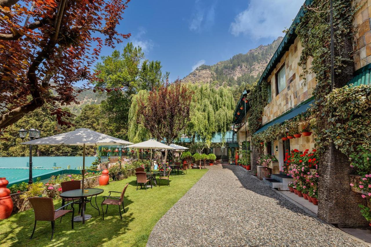 Shervani Hilltop Resort Nainital Exterior foto