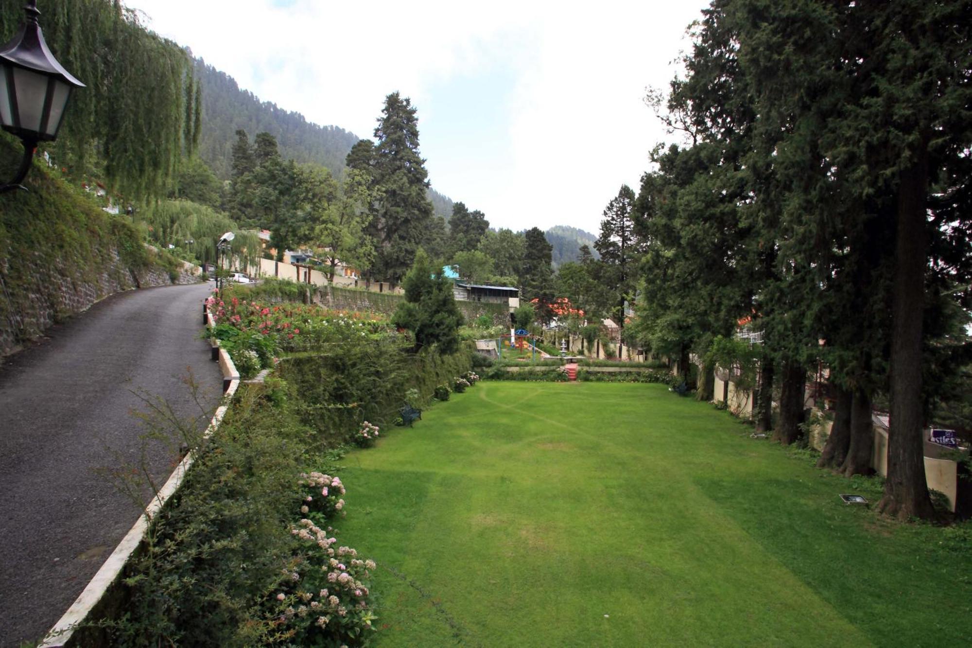Shervani Hilltop Resort Nainital Exterior foto