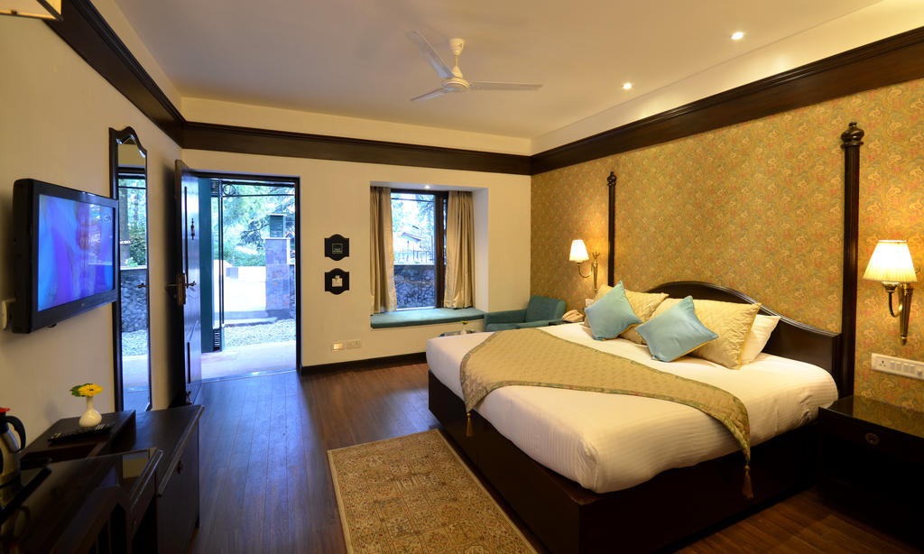 Shervani Hilltop Resort Nainital Exterior foto